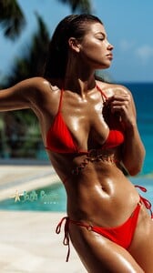 [2024.12.16] lulifamaswimwear_3524385016048305797.jpg
