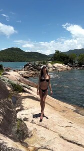 2024_12.28alessandraambrosio_AQOEs.thumb.jpg.ee91ac37dd24e7ac07b4ef6a9104a510.jpg