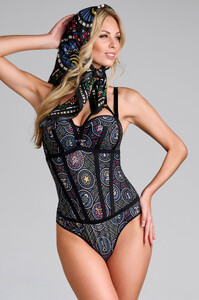 36531_2_lb_f-ecclesia-scarf.jpg