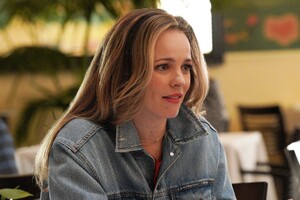 3x09-Dream-Girl-Stills-01.jpg