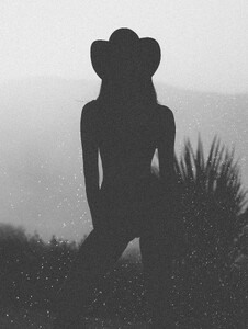 4f8099_b043dbcff9cf4c50a4c9b935fafe06cbmv2.thumb.jpg.ba8ea18808b88d99bd6081a81da4abf3.jpg