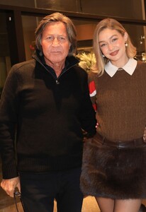 540193261_gigi2-3.jpg