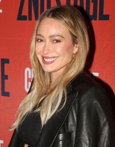 541686196_hilary2-2.jpg