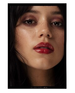542963359_jenna5-1.jpg