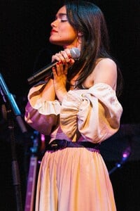 543844896_rachel-1.jpg