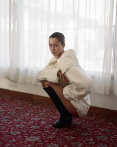 64100_OPA_Isabella_003_04-Edit.jpeg