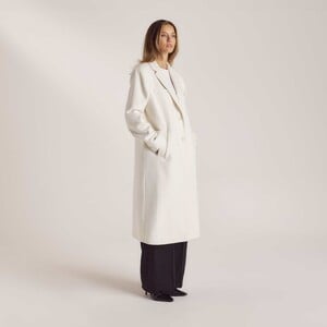 6CreamWoolBlazerCoat.thumb.jpg.f1295d1b6d76c7fc34ead65fff7a4c3c.jpg