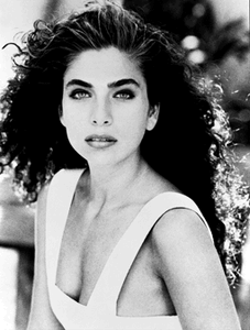 Alessandra Cardoso.gif