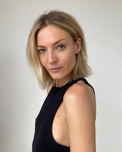 BarbaraBerger1a3.thumb.jpg.bdc87bdf522623e6ca304194cc1c8443.jpg