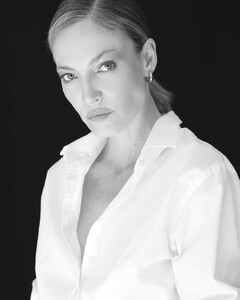 BarbaraBerger3b.thumb.jpg.166b373af5b369ffa8bd6930118abafa.jpg