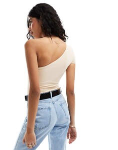 Giovanna Pinho ASOS DESIGN 205837837-4.jpg