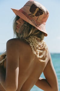 HAU_HAT_.09.jpg