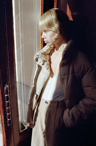 Julia-Baumgartner-Special-Marcello-Ferri-Milan-Feb-23-7.jpg