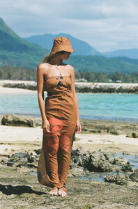 KAHANA_01.jpg