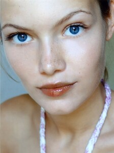 LaureAnne(9).thumb.jpg.1e36d01f0510ad9db02474f6b2dc2fa7.jpg