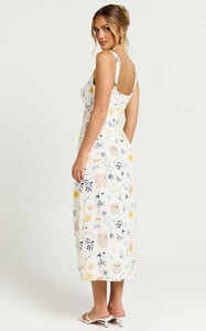 Nicola_Midi_Dress_-_Strappy_Front_Twist_Cut_Out_Column_Dress_in_Soleil_Print__0007.jpg