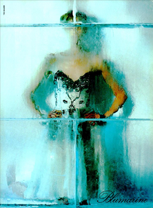 Walker_Blumarine_Fall_Winter_2001_02_06.thumb.png.c4ddac36768e3b45b7c4a8f115dfb260.png