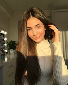 andreeabostanica-20191222_200720-1144387294.jpg
