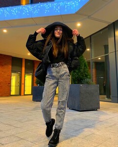 andreeabostanica-20191230_234425-3363128787.jpg