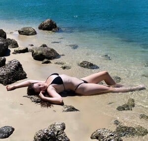 black bikini 12.jpg