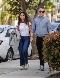 brenda-song-and-macaulay-culkinout-in-los-angeles-04-25-2023-6.thumb.jpg.890e534b2bc3b17a4ea180a6b05c1238.jpg
