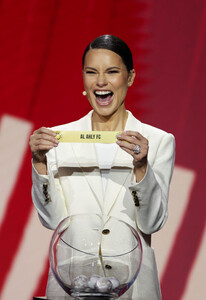 cw(15).thumb.jpg.6de1f5bb258d10d7e632726b9a04432b.jpg