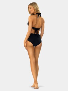 czarna-gora-bikini-wiazana-na-szyi-fg240-509s-FG240-509S-modelka2.jpg