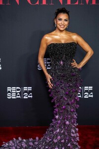 eva-longoria-at-women-in-cinema-gala-in-jeddah-12-06-2024-2.jpg