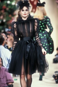 ewaMf91ysl-HC--153.thumb.jpg.a101b63ebd828c8ea4413c87f103fd03.jpg