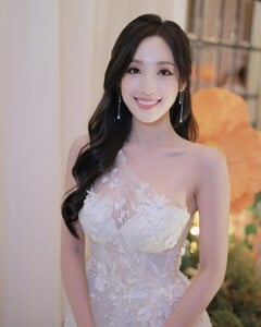 hedy_hoiyi_464975748_880651074171901_993030108042834344_n.jpg