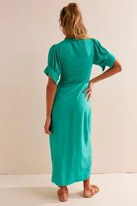 https___images.urbndata.com_is_image_FreePeople_57617375_411_b_large.webp