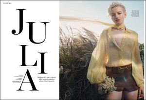 julia-garner-in-marie-claire-australia-january-2025-0.jpg