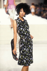 lings97chanel-RTW-53d.thumb.jpg.3aec948edd6f87557538c17470a4a6ba.jpg