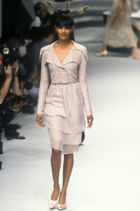 marielouf95chanel-HC-08.thumb.jpg.4504f484978576604a8b6c29f04633e8.jpg