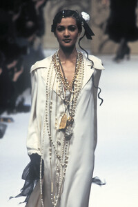 marielous93chanel-HC-129.thumb.jpg.8c471cb67cc6d5b27a4486774c4e8dfa.jpg