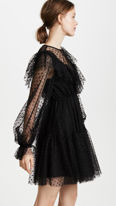 milly4208212867_q3_2-0.jpg