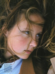 missVgDe1089Wind03.jpg.0c3cd956ae6829a9265673e702ad817a.jpg