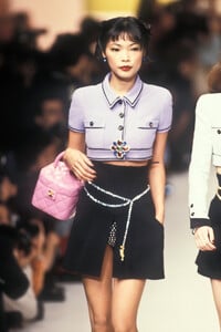 navias95chanel-RTW-26.thumb.jpg.fb6e2b810df702579c844cba4cd1b317.jpg