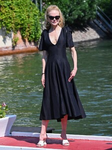 nicole-kidman-at-hotel-excelsior-in-venice-08-30-2024-0.jpg
