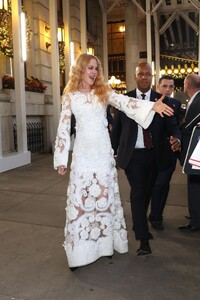 nicole-kidman-at-spellbound-premiere-in-nyc-11-11-2024-more-photos-2.jpg