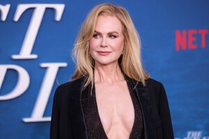 nicole-kidman-stuns-in-sheer-ferragamo-at-the-perfect-couple-premiere-in-los-angeles-4.jpg