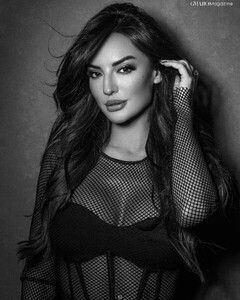 oxanaalexfashionphoto_434199447_17854136211149738_482346532846837817_n.jpg