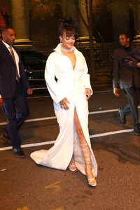 rihanna-and-a-ap-rocky-arrives-at-their-hotel-in-new-york-city-12-04-2024-1.jpg