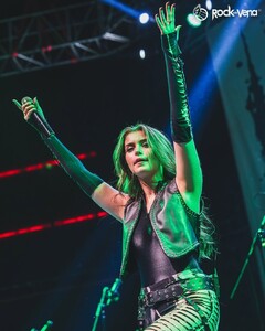 rockalavena.cl_d4d7029bf416480ab237d6e2a1891e4b.jpg