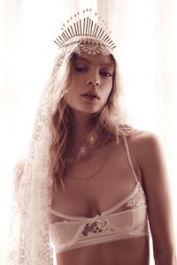 thefemin-bridal-skivvies-for-love-amp-lemons-32.jpg