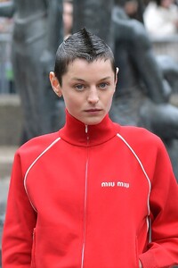 013.jpg