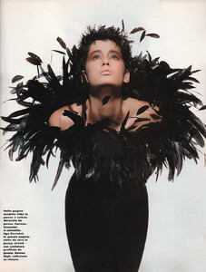 04-ELLEITjan89-m.NicolaHuckelUnk-ph_Tyen.jpg.8c88cbc7ec86752f5b29b4728a0d7187.jpg