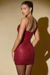 12608-Red_Mischa_2.jpg