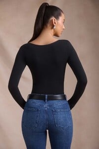 12884-Black_Danu_2.jpg