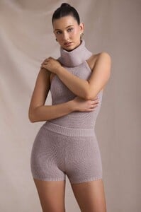 13166-Taupe_Sakari_6.jpg